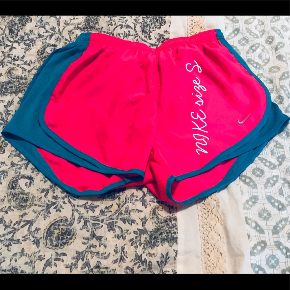 NIKE gym shorts. LIKE NEW!